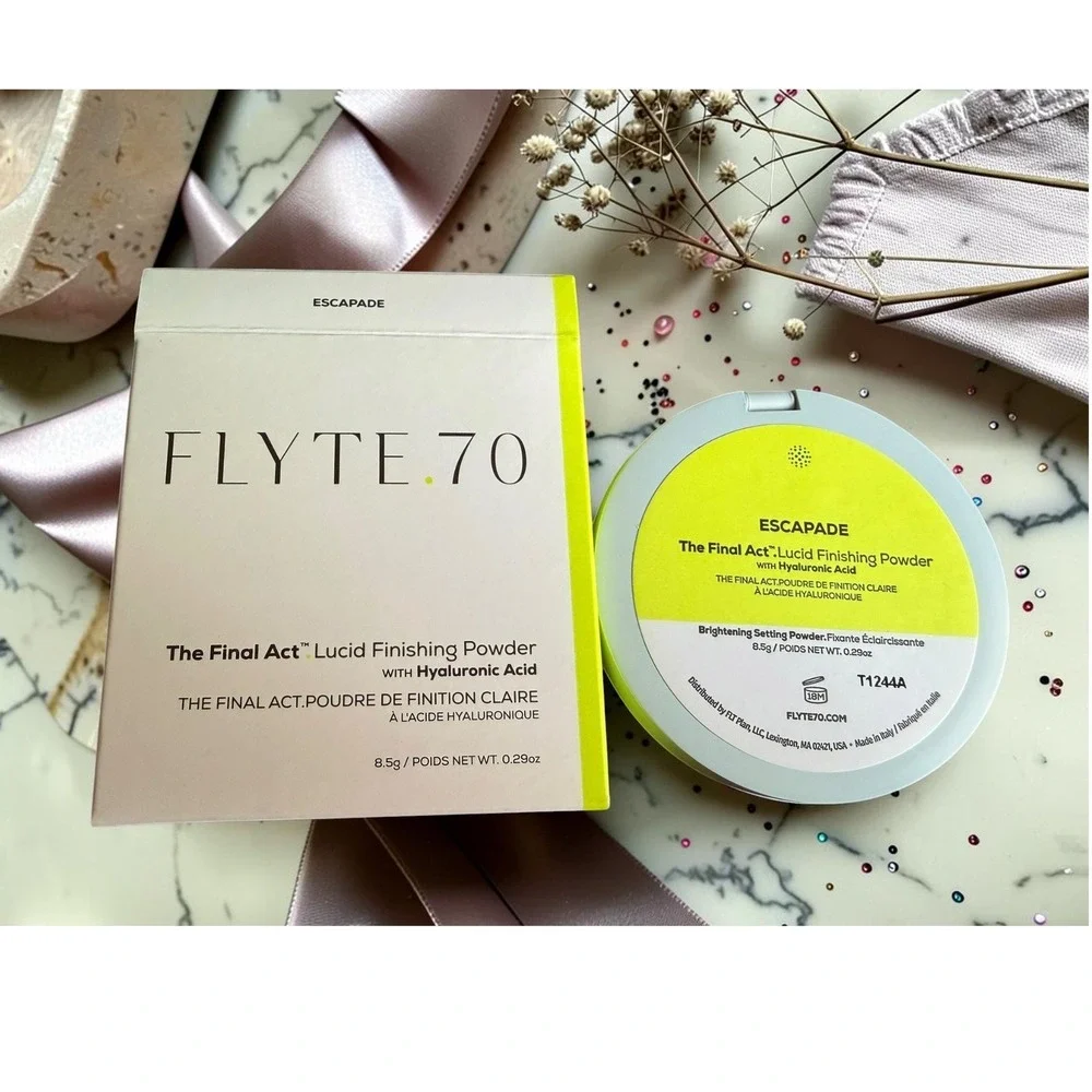 Flyte.70 - The Final Act Lucid Finishing Powder - Shade: Escapade - *NIB*